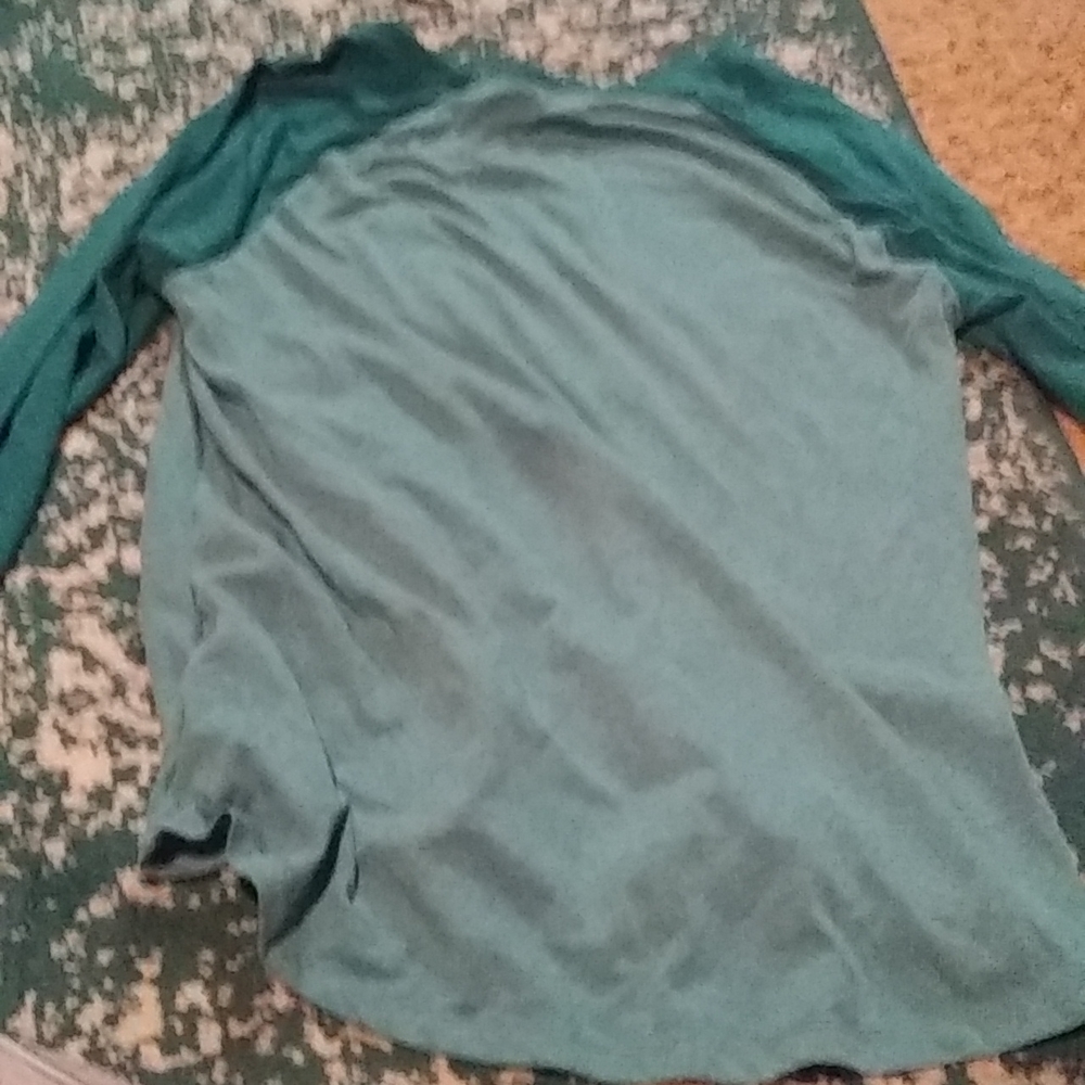 Tshirt - Picture 3 of 3